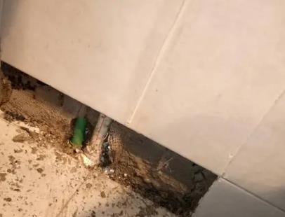 开平楼顶漏水维修公司分享下修复水管漏水的几种小方法